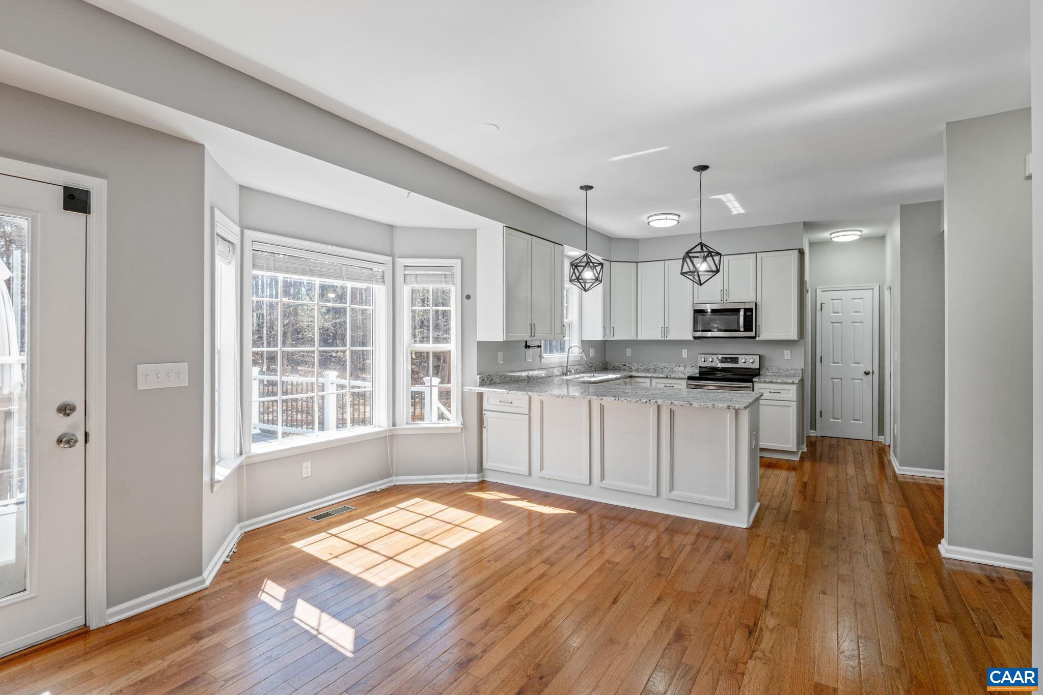 442 W ROSEWOOD DR, BARBOURSVILLE, Virginia 22923, 3 Bedrooms Bedrooms, ,3 BathroomsBathrooms,Residential,442 W ROSEWOOD DR,675072 MLS # 675072