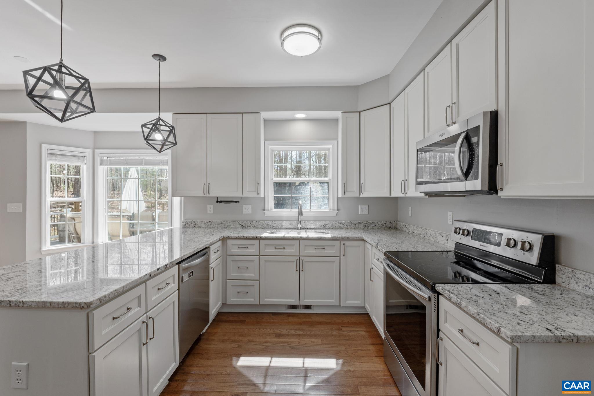 442 W ROSEWOOD DR, BARBOURSVILLE, Virginia 22923, 3 Bedrooms Bedrooms, ,3 BathroomsBathrooms,Residential,442 W ROSEWOOD DR,675072 MLS # 675072