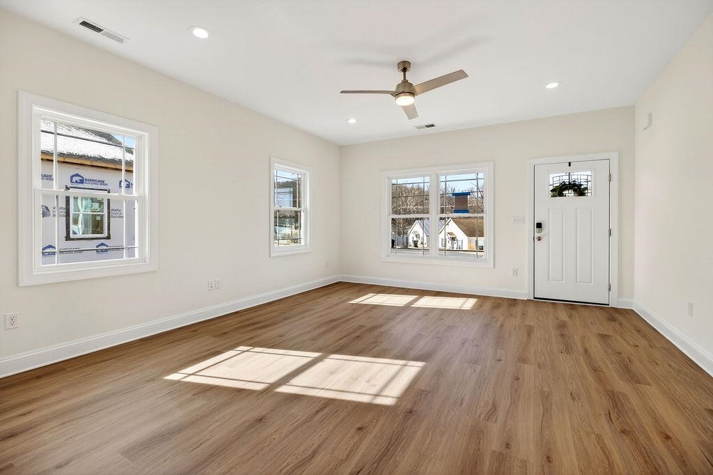 1303 EAST MAIN ST, WAYNESBORO, Virginia 22980, 3 Bedrooms Bedrooms, ,2 BathroomsBathrooms,Residential,1303 EAST MAIN ST,675113 MLS # 675113