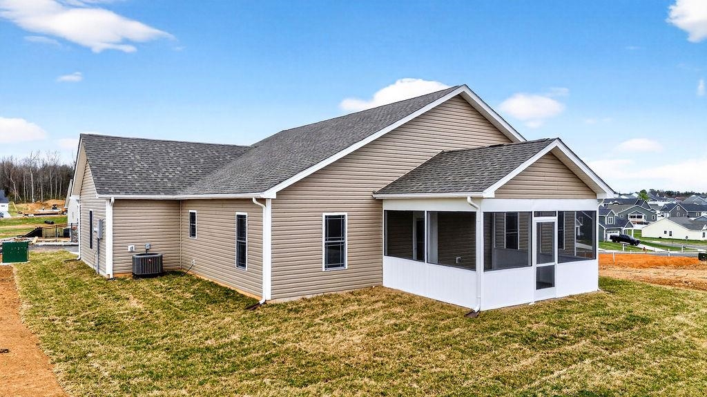 230 LANGLEY DR, WAYNESBORO, Virginia 22980, 3 Bedrooms Bedrooms, ,2 BathroomsBathrooms,Residential,230 LANGLEY DR,675114 MLS # 675114