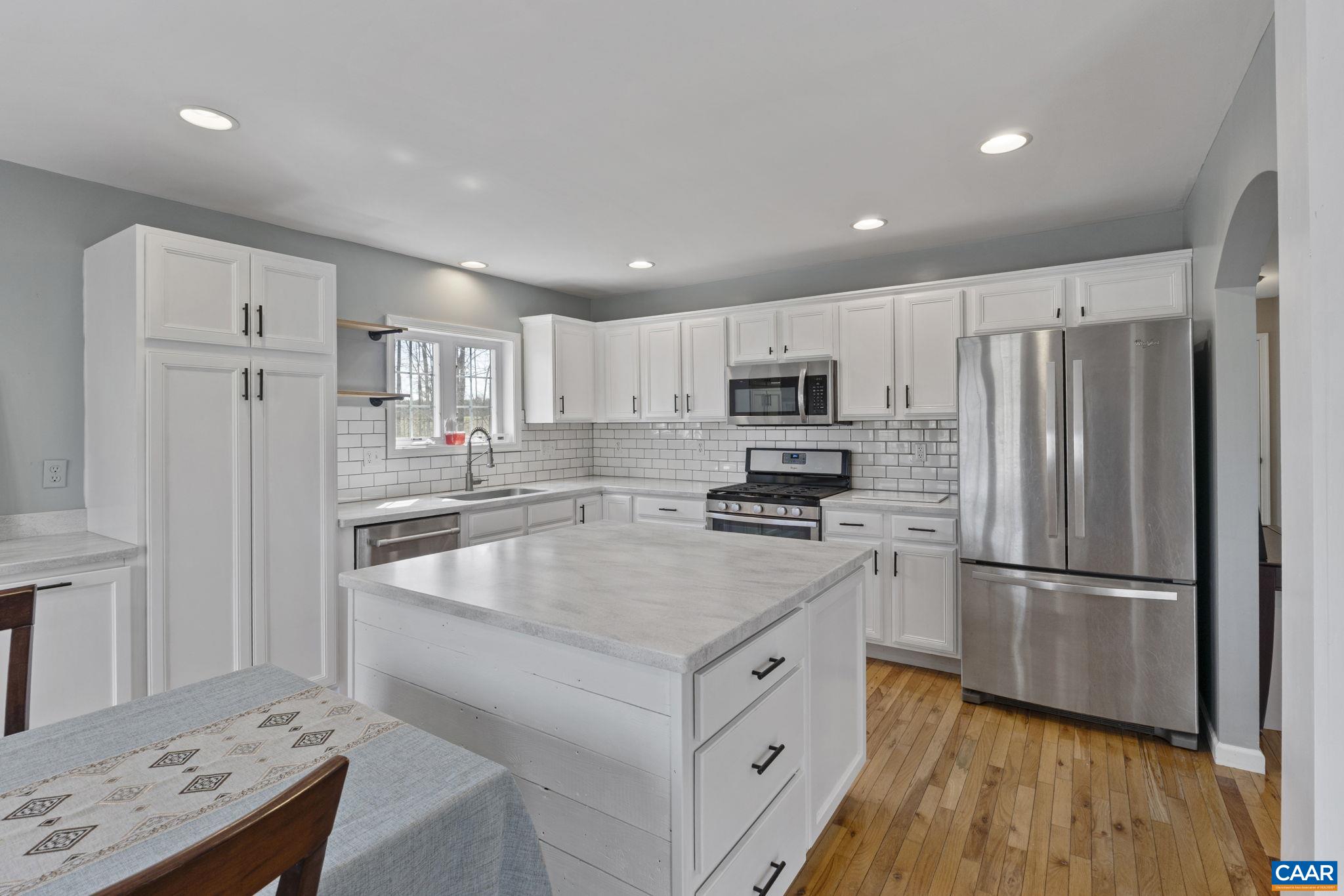 379 FOX RIDGE LN, PALMYRA, Virginia 22963, 3 Bedrooms Bedrooms, ,2 BathroomsBathrooms,Residential,379 FOX RIDGE LN,675120 MLS # 675120 379 FOX RIDGE LN, PALMYRA, Virginia 22963, 3 Bedrooms Bedrooms, ,2 BathroomsBathrooms,Residential,379 FOX RIDGE LN,675120 MLS # 675120