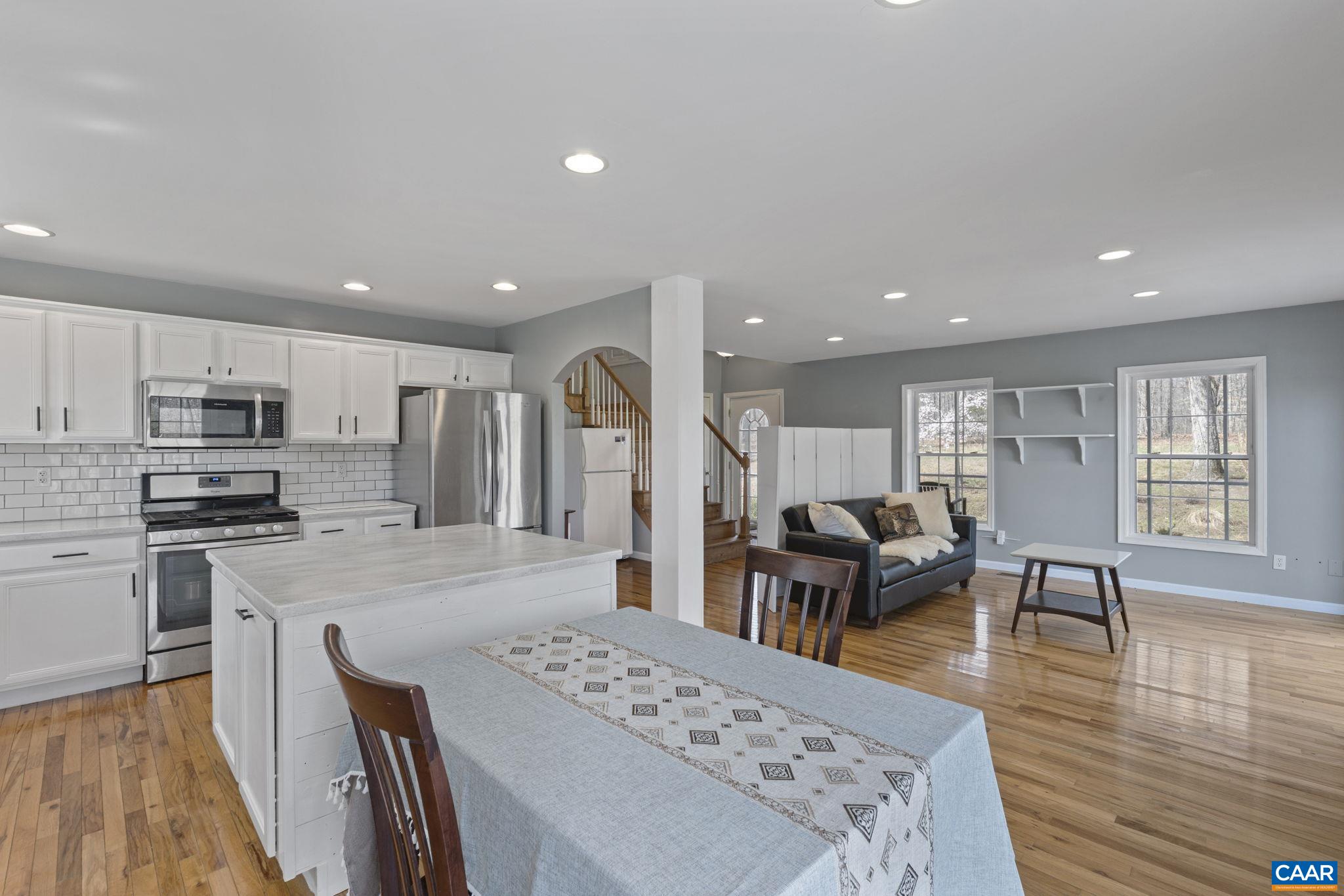 379 FOX RIDGE LN, PALMYRA, Virginia 22963, 3 Bedrooms Bedrooms, ,2 BathroomsBathrooms,Residential,379 FOX RIDGE LN,675120 MLS # 675120 379 FOX RIDGE LN, PALMYRA, Virginia 22963, 3 Bedrooms Bedrooms, ,2 BathroomsBathrooms,Residential,379 FOX RIDGE LN,675120 MLS # 675120