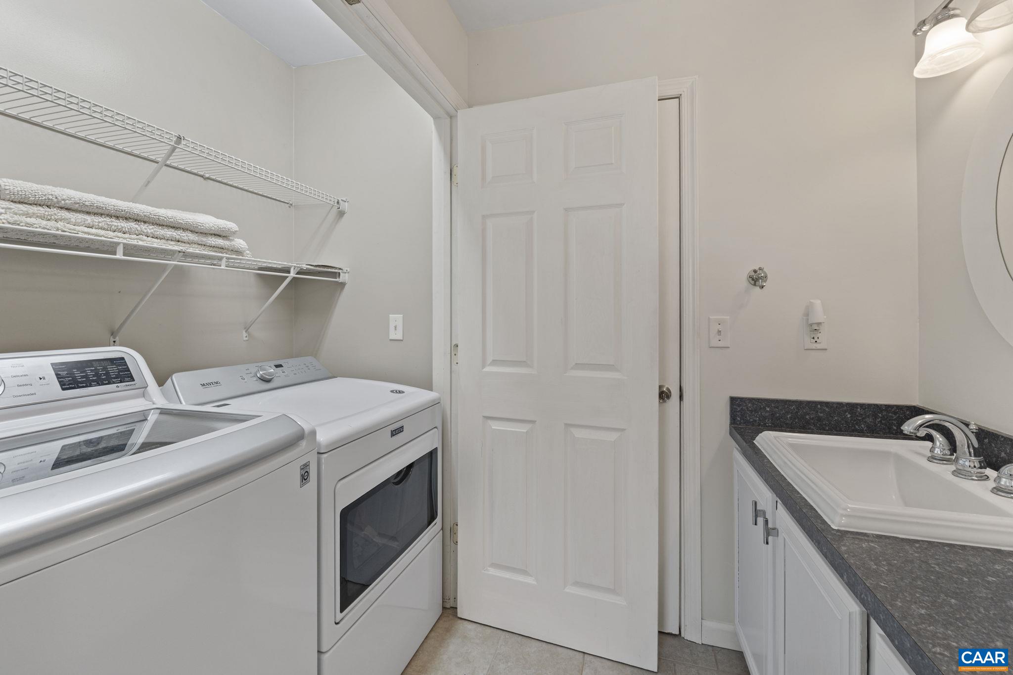 379 FOX RIDGE LN, PALMYRA, Virginia 22963, 3 Bedrooms Bedrooms, ,2 BathroomsBathrooms,Residential,379 FOX RIDGE LN,675120 MLS # 675120 379 FOX RIDGE LN, PALMYRA, Virginia 22963, 3 Bedrooms Bedrooms, ,2 BathroomsBathrooms,Residential,379 FOX RIDGE LN,675120 MLS # 675120