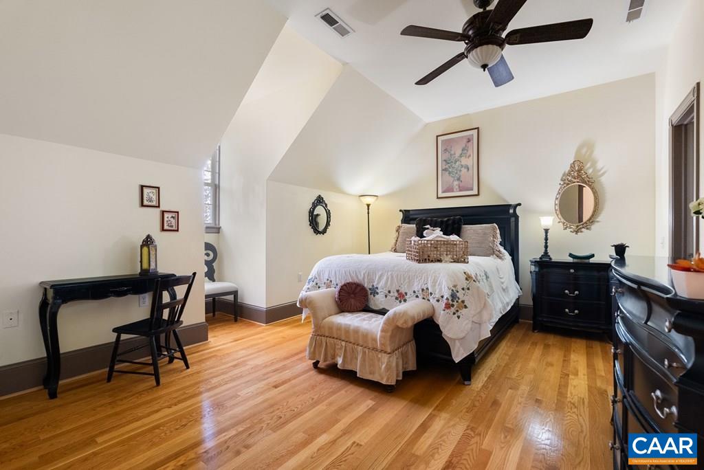 574 OLD KINGS RD, DRAKES BRANCH, Virginia 23937, 4 Bedrooms Bedrooms, ,3 BathroomsBathrooms,Residential,574 OLD KINGS RD,675128 MLS # 675128