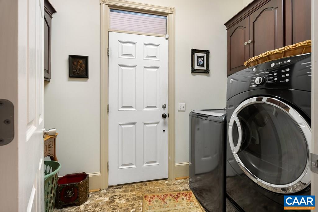 574 OLD KINGS RD, DRAKES BRANCH, Virginia 23937, 4 Bedrooms Bedrooms, ,3 BathroomsBathrooms,Residential,574 OLD KINGS RD,675128 MLS # 675128