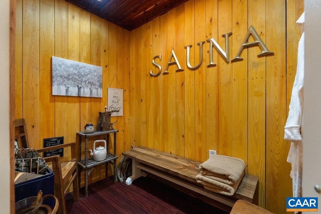 574 OLD KINGS RD, DRAKES BRANCH, Virginia 23937, 4 Bedrooms Bedrooms, ,3 BathroomsBathrooms,Residential,574 OLD KINGS RD,675128 MLS # 675128