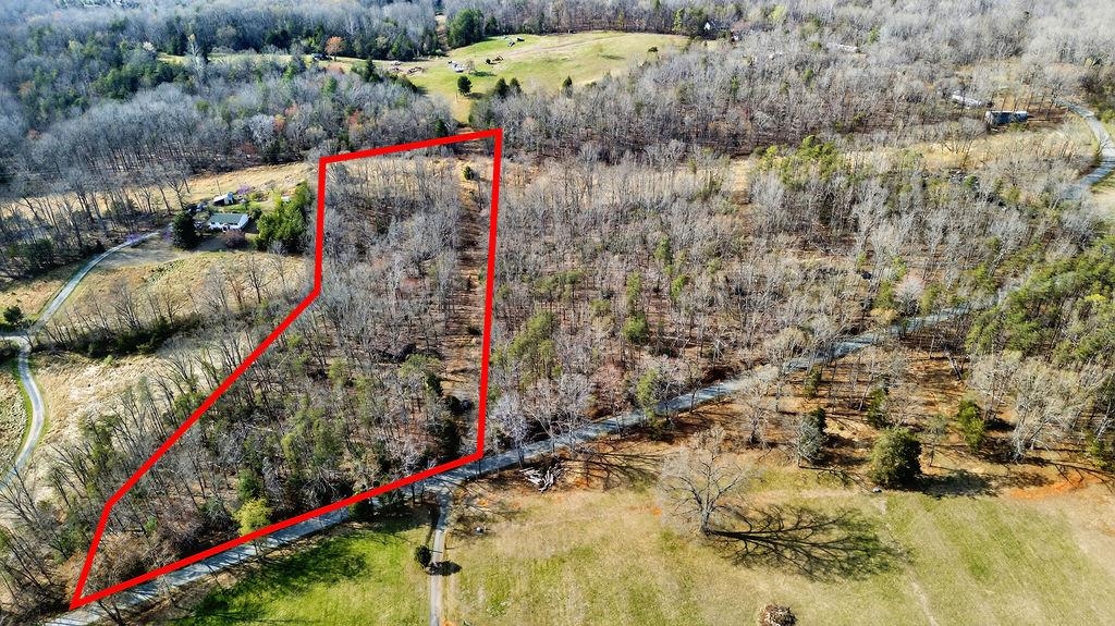 2705 GREENFIELD RD, AFTON, Virginia 22920, 2 Bedrooms Bedrooms, ,2 BathroomsBathrooms,Residential,2705 GREENFIELD RD,675134 MLS # 675134