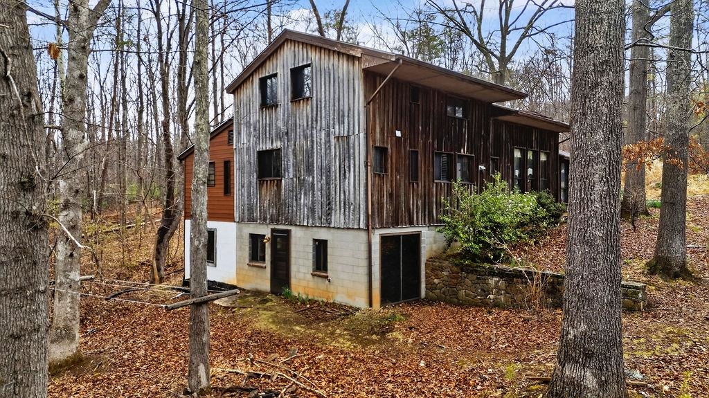 2705 GREENFIELD RD, AFTON, Virginia 22920, 2 Bedrooms Bedrooms, ,2 BathroomsBathrooms,Residential,2705 GREENFIELD RD,675134 MLS # 675134