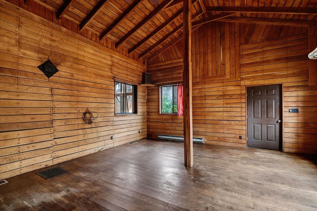 2705 GREENFIELD RD, AFTON, Virginia 22920, 2 Bedrooms Bedrooms, ,2 BathroomsBathrooms,Residential,2705 GREENFIELD RD,675134 MLS # 675134