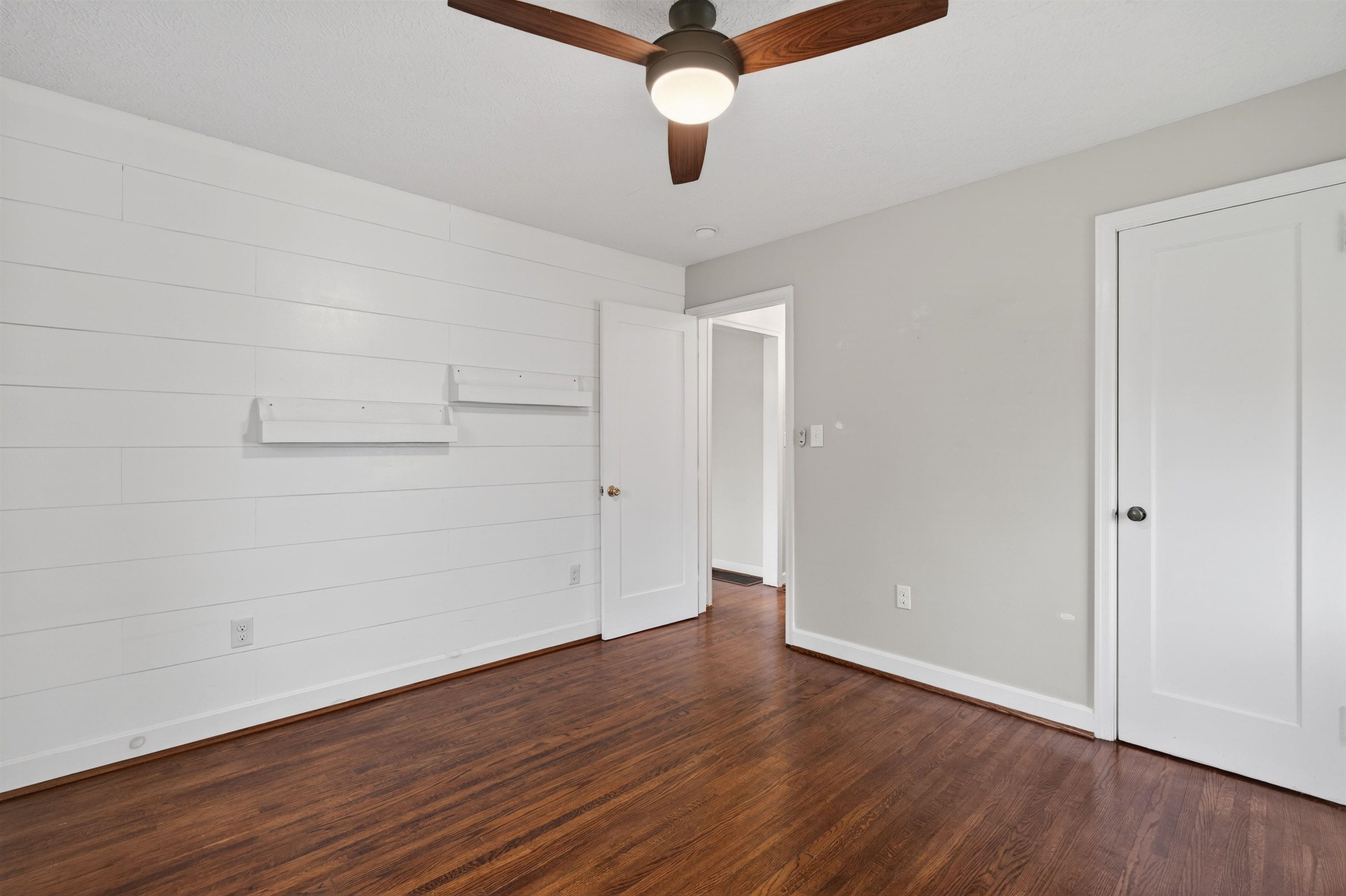 106 SHENANDOAH AVE, SHENANDOAH, Virginia 22849, 3 Bedrooms Bedrooms, ,2 BathroomsBathrooms,Residential,106 SHENANDOAH AVE,675138 MLS # 675138