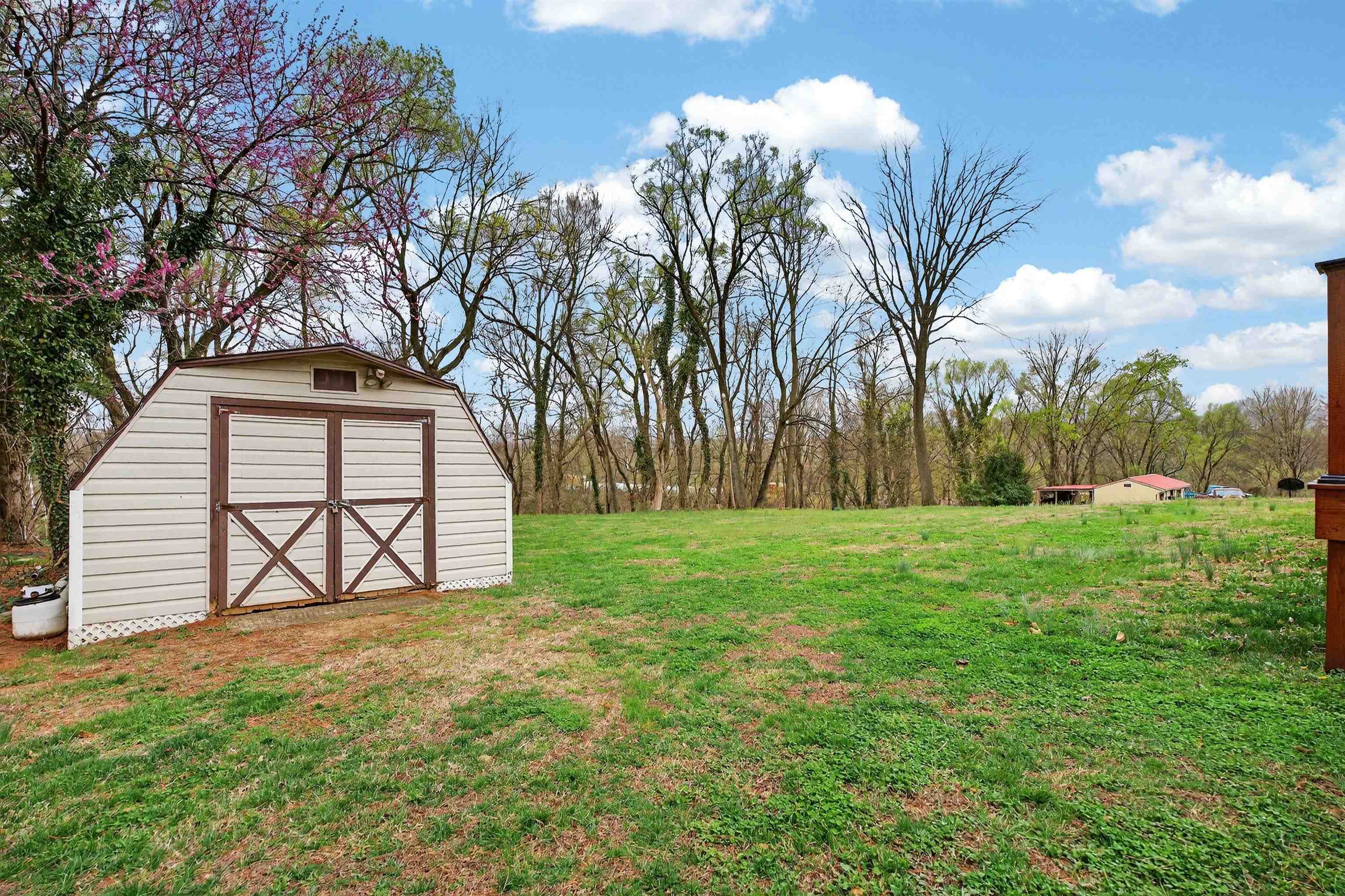 106 SHENANDOAH AVE, SHENANDOAH, Virginia 22849, 3 Bedrooms Bedrooms, ,2 BathroomsBathrooms,Residential,106 SHENANDOAH AVE,675138 MLS # 675138