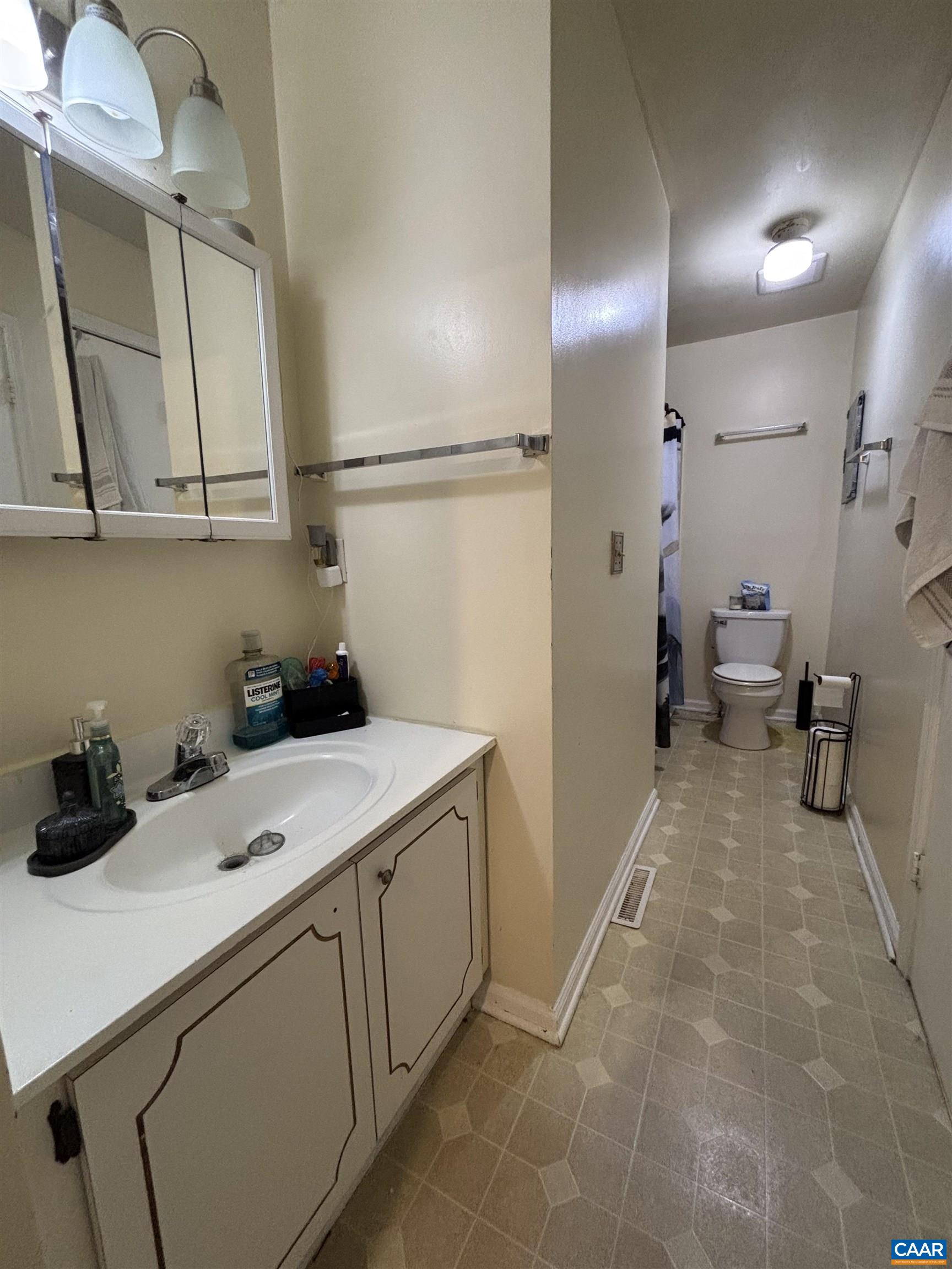 1602 TOWNWOOD CT, CHARLOTTESVILLE, Virginia 22901, 3 Bedrooms Bedrooms, ,1 BathroomBathrooms,Residential,1602 TOWNWOOD CT,675140 MLS # 675140 1602 TOWNWOOD CT, CHARLOTTESVILLE, Virginia 22901, 3 Bedrooms Bedrooms, ,1 BathroomBathrooms,Residential,1602 TOWNWOOD CT,675140 MLS # 675140