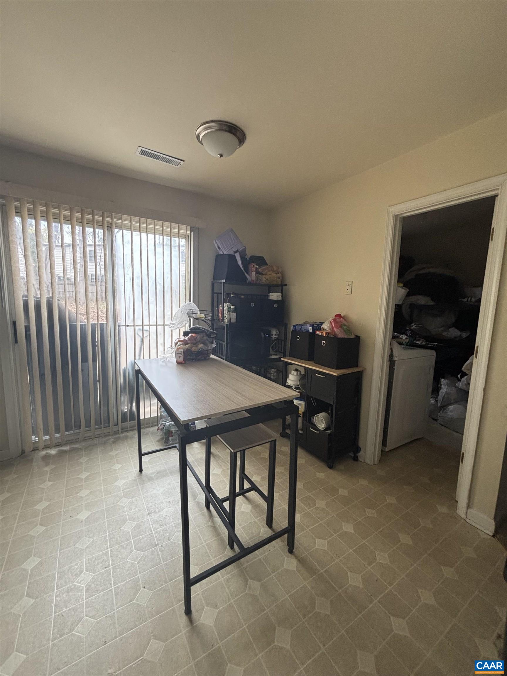 1602 TOWNWOOD CT, CHARLOTTESVILLE, Virginia 22901, 3 Bedrooms Bedrooms, ,1 BathroomBathrooms,Residential,1602 TOWNWOOD CT,675140 MLS # 675140 1602 TOWNWOOD CT, CHARLOTTESVILLE, Virginia 22901, 3 Bedrooms Bedrooms, ,1 BathroomBathrooms,Residential,1602 TOWNWOOD CT,675140 MLS # 675140