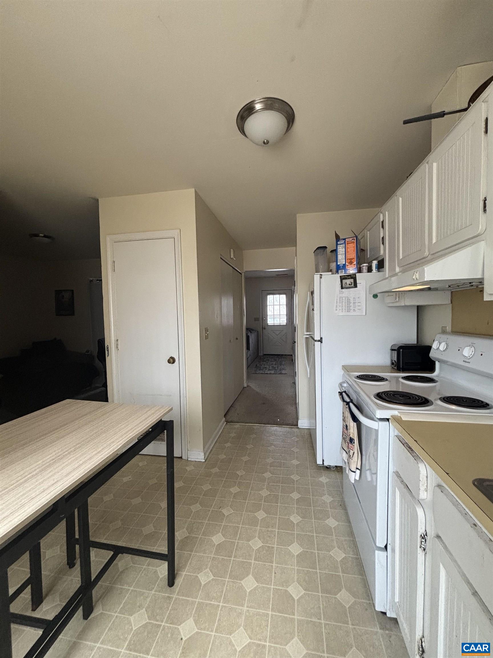 1602 TOWNWOOD CT, CHARLOTTESVILLE, Virginia 22901, 3 Bedrooms Bedrooms, ,1 BathroomBathrooms,Residential,1602 TOWNWOOD CT,675140 MLS # 675140 1602 TOWNWOOD CT, CHARLOTTESVILLE, Virginia 22901, 3 Bedrooms Bedrooms, ,1 BathroomBathrooms,Residential,1602 TOWNWOOD CT,675140 MLS # 675140