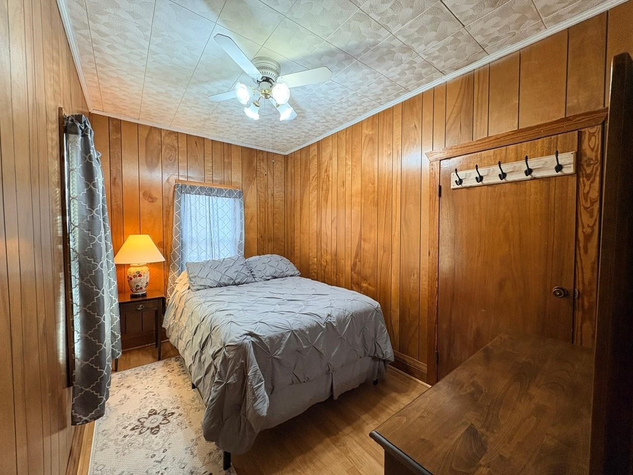 71 KINGSTOWN LN, HOT SPRINGS, Virginia 24445, 4 Bedrooms Bedrooms, ,2 BathroomsBathrooms,Residential,71 KINGSTOWN LN,675144 MLS # 675144 71 KINGSTOWN LN, HOT SPRINGS, Virginia 24445, 4 Bedrooms Bedrooms, ,2 BathroomsBathrooms,Residential,71 KINGSTOWN LN,675144 MLS # 675144