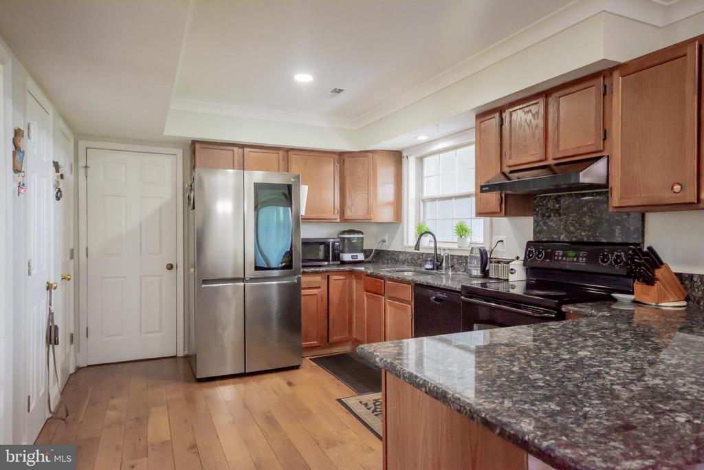 6867 MAPLEWOOD DR, BEALETON, Virginia, 5 Bedrooms Bedrooms, ,3 BathroomsBathrooms,Residential,6867 MAPLEWOOD DR,VAFQ2020582 MLS # VAFQ2020582