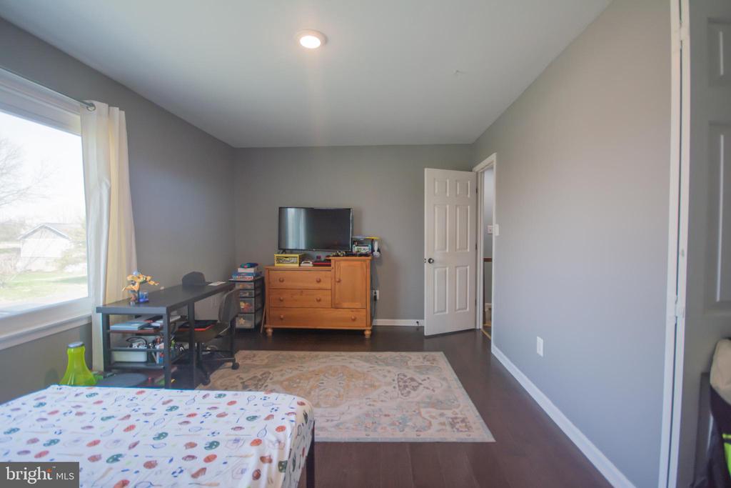 6867 MAPLEWOOD DR, BEALETON, Virginia, 5 Bedrooms Bedrooms, ,3 BathroomsBathrooms,Residential,6867 MAPLEWOOD DR,VAFQ2020582 MLS # VAFQ2020582