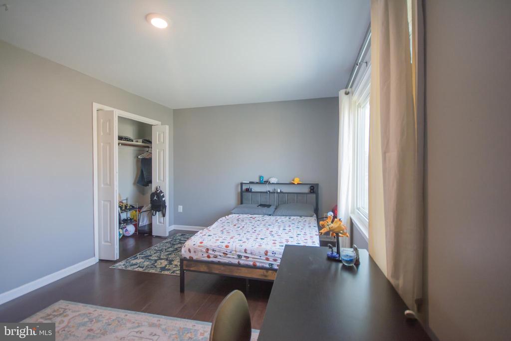 6867 MAPLEWOOD DR, BEALETON, Virginia, 5 Bedrooms Bedrooms, ,3 BathroomsBathrooms,Residential,6867 MAPLEWOOD DR,VAFQ2020582 MLS # VAFQ2020582