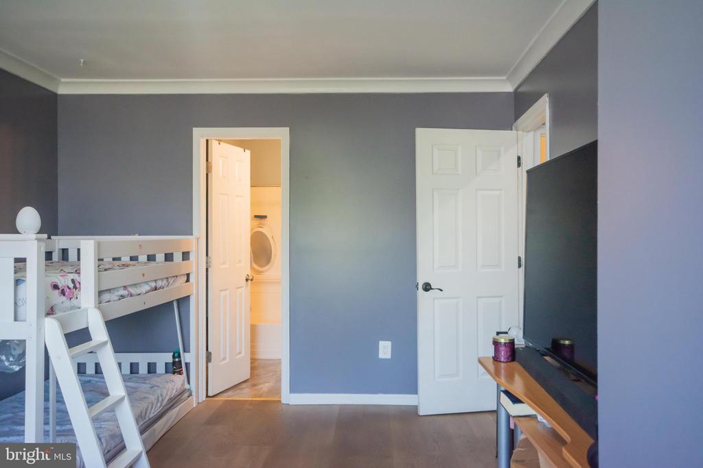 6867 MAPLEWOOD DR, BEALETON, Virginia, 5 Bedrooms Bedrooms, ,3 BathroomsBathrooms,Residential,6867 MAPLEWOOD DR,VAFQ2020582 MLS # VAFQ2020582