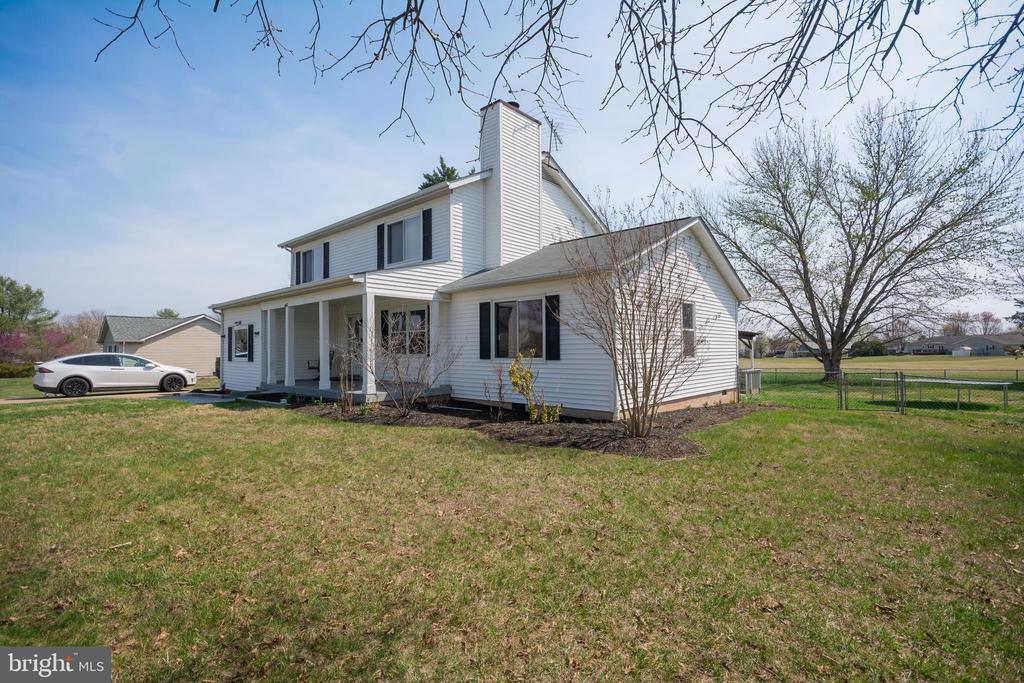 6867 MAPLEWOOD DR, BEALETON, Virginia, 5 Bedrooms Bedrooms, ,3 BathroomsBathrooms,Residential,6867 MAPLEWOOD DR,VAFQ2020582 MLS # VAFQ2020582