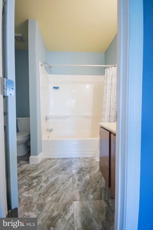 6867 MAPLEWOOD DR, BEALETON, Virginia, 5 Bedrooms Bedrooms, ,3 BathroomsBathrooms,Residential,6867 MAPLEWOOD DR,VAFQ2020582 MLS # VAFQ2020582