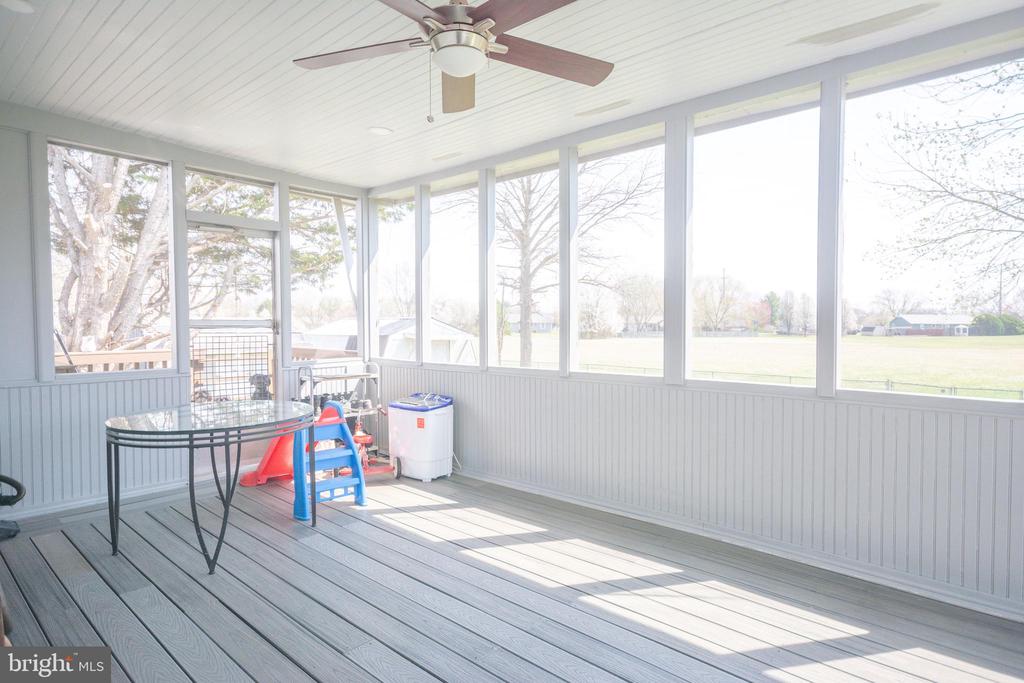 6867 MAPLEWOOD DR, BEALETON, Virginia, 5 Bedrooms Bedrooms, ,3 BathroomsBathrooms,Residential,6867 MAPLEWOOD DR,VAFQ2020582 MLS # VAFQ2020582