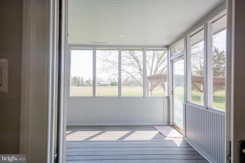 6867 MAPLEWOOD DR, BEALETON, Virginia, 5 Bedrooms Bedrooms, ,3 BathroomsBathrooms,Residential,6867 MAPLEWOOD DR,VAFQ2020582 MLS # VAFQ2020582