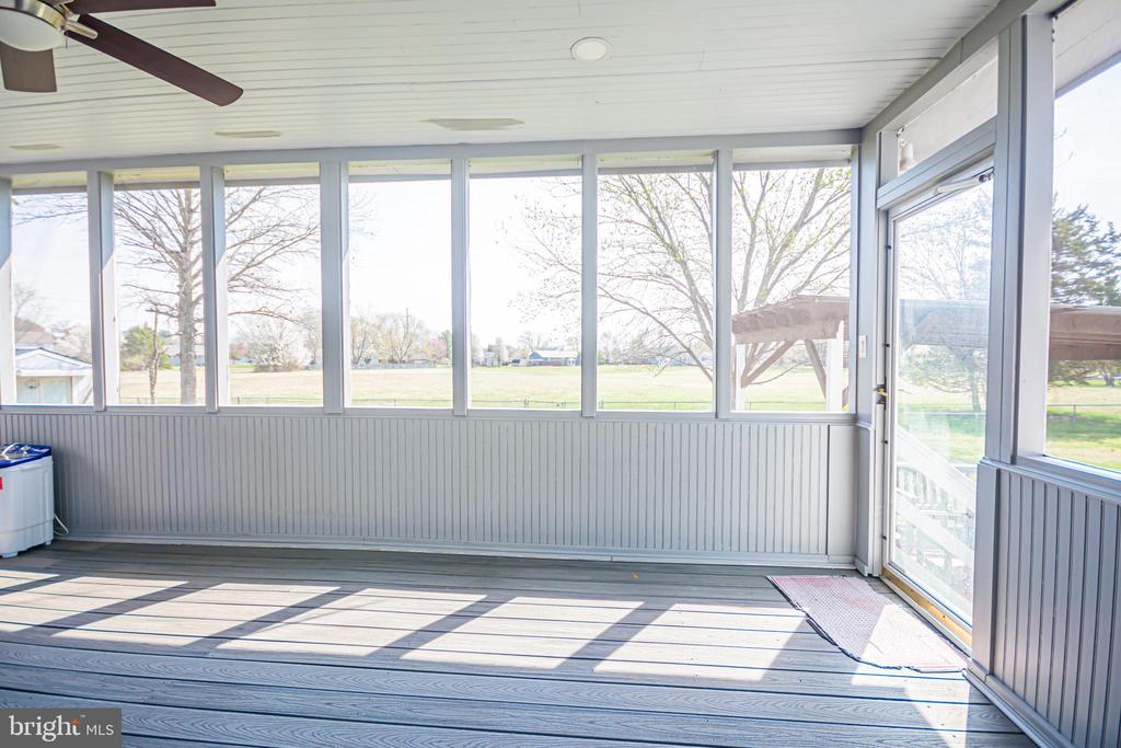 6867 MAPLEWOOD DR, BEALETON, Virginia, 5 Bedrooms Bedrooms, ,3 BathroomsBathrooms,Residential,6867 MAPLEWOOD DR,VAFQ2020582 MLS # VAFQ2020582