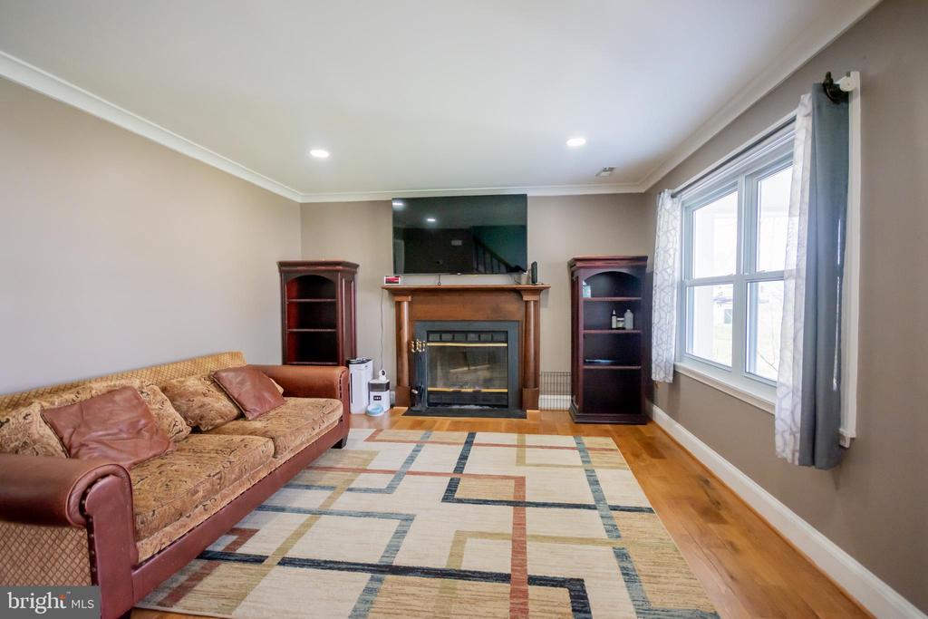 6867 MAPLEWOOD DR, BEALETON, Virginia, 5 Bedrooms Bedrooms, ,3 BathroomsBathrooms,Residential,6867 MAPLEWOOD DR,VAFQ2020582 MLS # VAFQ2020582