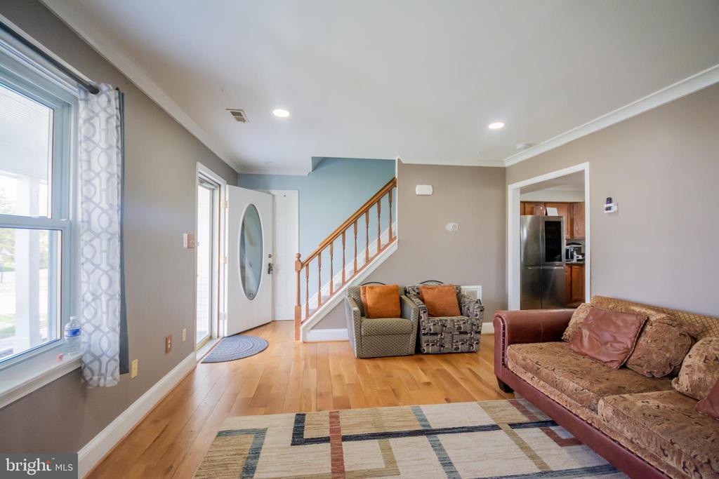 6867 MAPLEWOOD DR, BEALETON, Virginia, 5 Bedrooms Bedrooms, ,3 BathroomsBathrooms,Residential,6867 MAPLEWOOD DR,VAFQ2020582 MLS # VAFQ2020582