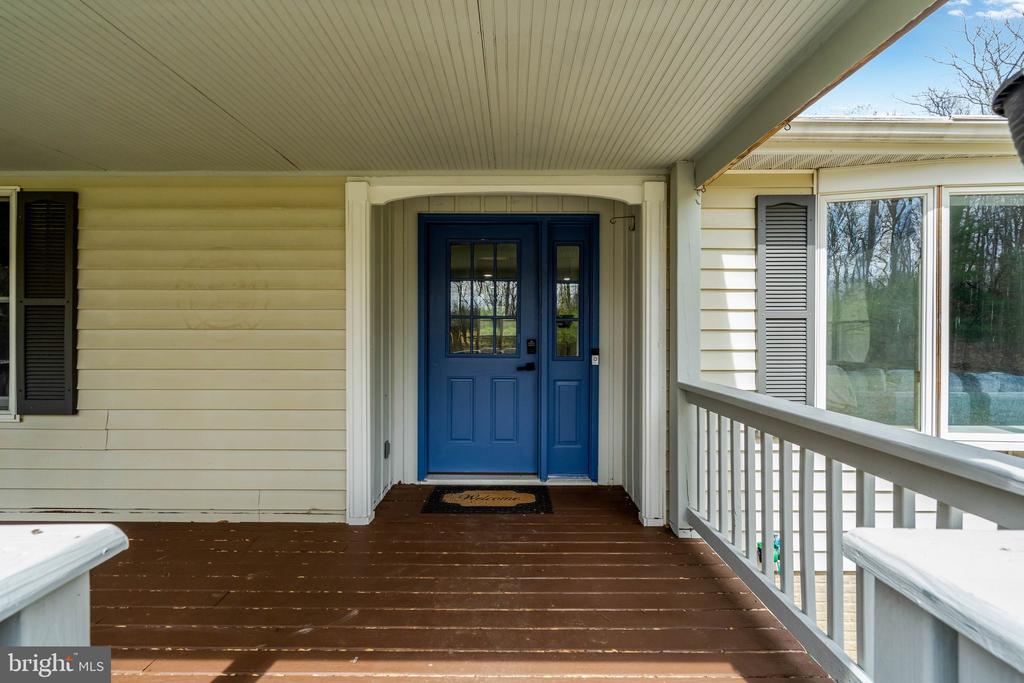 4645 MORGANS BLUFF DR, MARSHALL, Virginia, 3 Bedrooms Bedrooms, ,2 BathroomsBathrooms,Residential,4645 MORGANS BLUFF DR,VAFQ2020780 MLS # VAFQ2020780