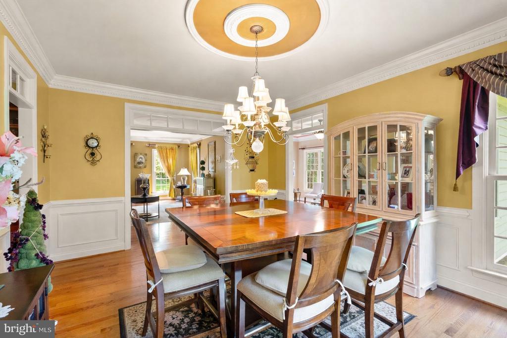 7188 KENTHURST LN, THE PLAINS, Virginia, 5 Bedrooms Bedrooms, ,4 BathroomsBathrooms,Residential,7188 KENTHURST LN,VAFQ2020798 MLS # VAFQ2020798