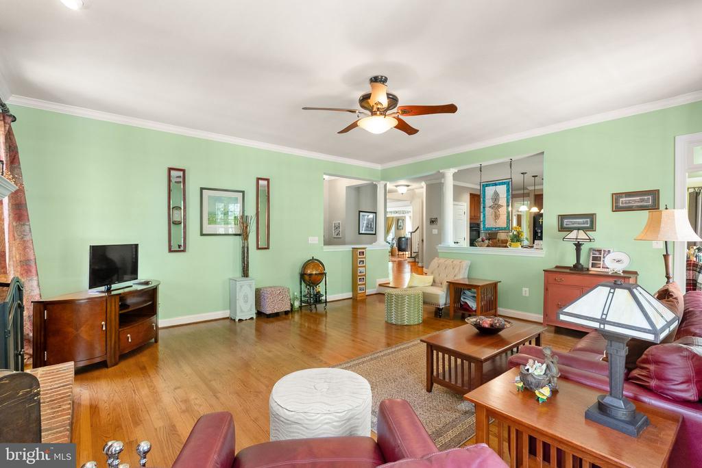 7188 KENTHURST LN, THE PLAINS, Virginia, 5 Bedrooms Bedrooms, ,4 BathroomsBathrooms,Residential,7188 KENTHURST LN,VAFQ2020798 MLS # VAFQ2020798