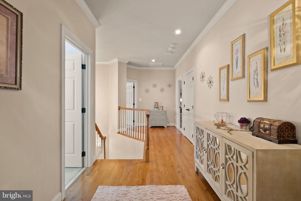 7188 KENTHURST LN, THE PLAINS, Virginia, 5 Bedrooms Bedrooms, ,4 BathroomsBathrooms,Residential,7188 KENTHURST LN,VAFQ2020798 MLS # VAFQ2020798