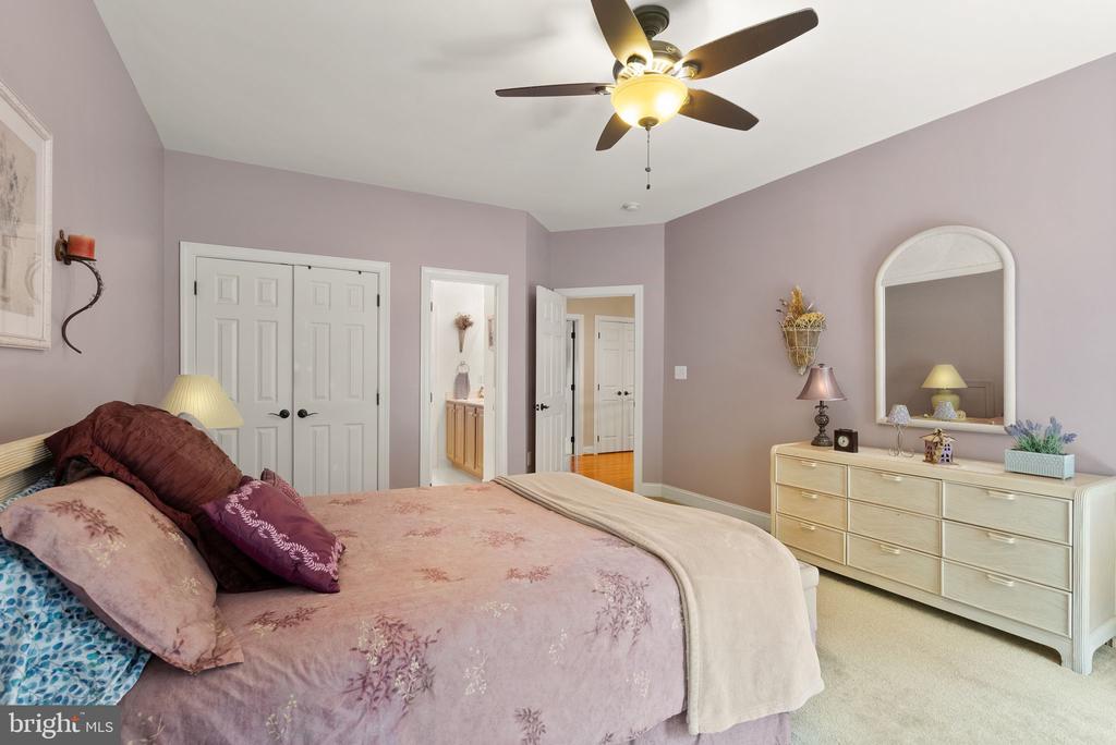 7188 KENTHURST LN, THE PLAINS, Virginia, 5 Bedrooms Bedrooms, ,4 BathroomsBathrooms,Residential,7188 KENTHURST LN,VAFQ2020798 MLS # VAFQ2020798