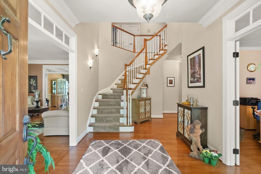 7188 KENTHURST LN, THE PLAINS, Virginia, 5 Bedrooms Bedrooms, ,4 BathroomsBathrooms,Residential,7188 KENTHURST LN,VAFQ2020798 MLS # VAFQ2020798