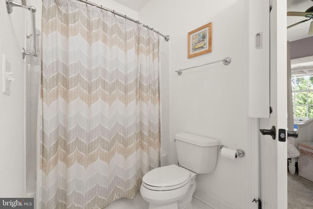 7188 KENTHURST LN, THE PLAINS, Virginia, 5 Bedrooms Bedrooms, ,4 BathroomsBathrooms,Residential,7188 KENTHURST LN,VAFQ2020798 MLS # VAFQ2020798