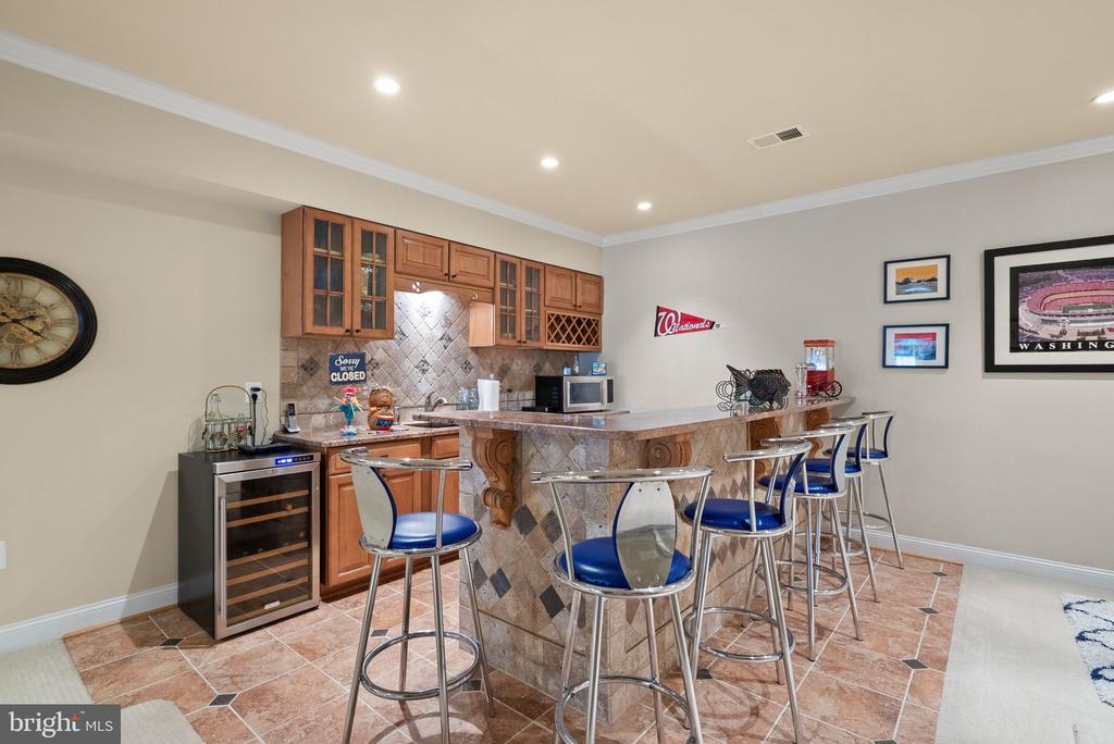 7188 KENTHURST LN, THE PLAINS, Virginia, 5 Bedrooms Bedrooms, ,4 BathroomsBathrooms,Residential,7188 KENTHURST LN,VAFQ2020798 MLS # VAFQ2020798