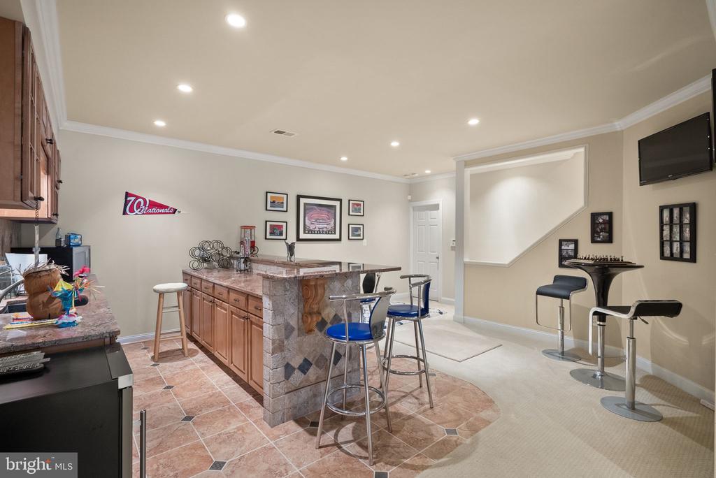 7188 KENTHURST LN, THE PLAINS, Virginia, 5 Bedrooms Bedrooms, ,4 BathroomsBathrooms,Residential,7188 KENTHURST LN,VAFQ2020798 MLS # VAFQ2020798