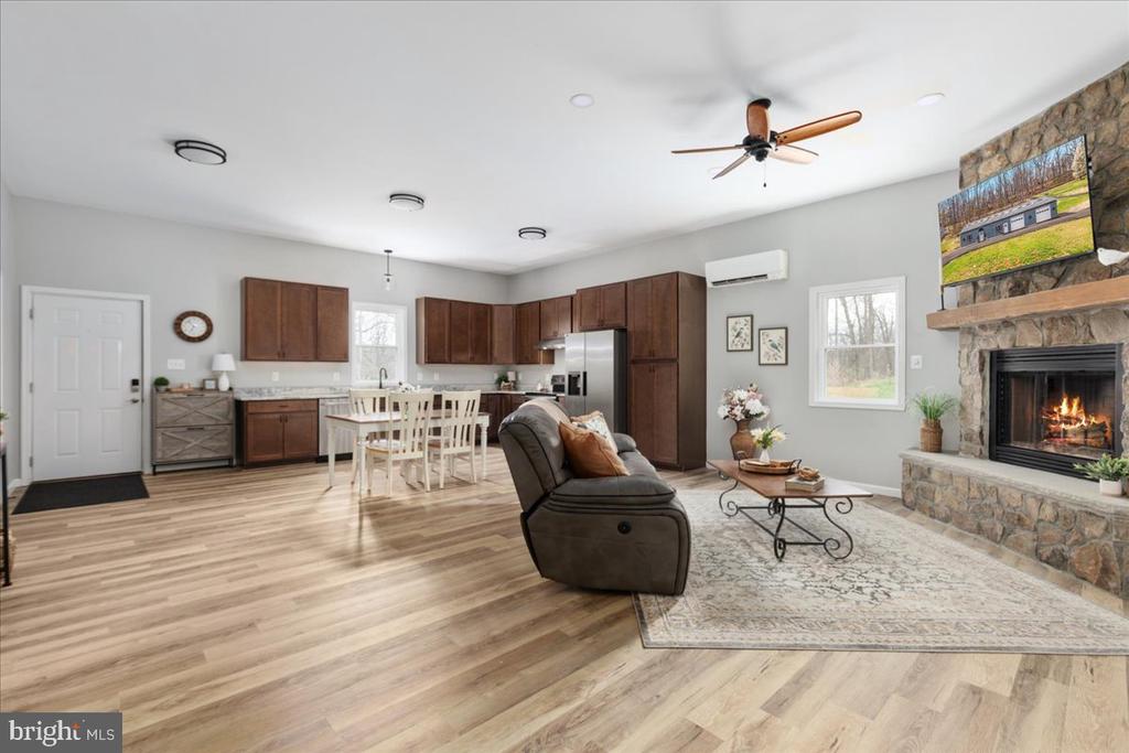 5331 MERRY OAKS RD, THE PLAINS, Virginia, 3 Bedrooms Bedrooms, ,2 BathroomsBathrooms,Residential,5331 MERRY OAKS RD,VAFQ2020964 MLS # VAFQ2020964