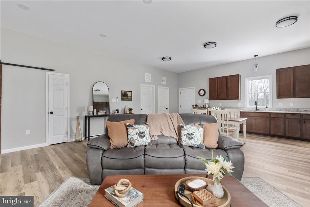 5331 MERRY OAKS RD, THE PLAINS, Virginia, 3 Bedrooms Bedrooms, ,2 BathroomsBathrooms,Residential,5331 MERRY OAKS RD,VAFQ2020964 MLS # VAFQ2020964