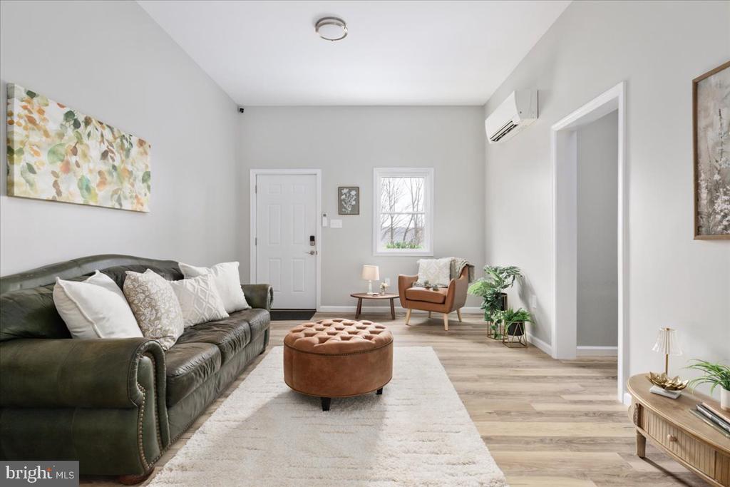 5331 MERRY OAKS RD, THE PLAINS, Virginia, 3 Bedrooms Bedrooms, ,2 BathroomsBathrooms,Residential,5331 MERRY OAKS RD,VAFQ2020964 MLS # VAFQ2020964