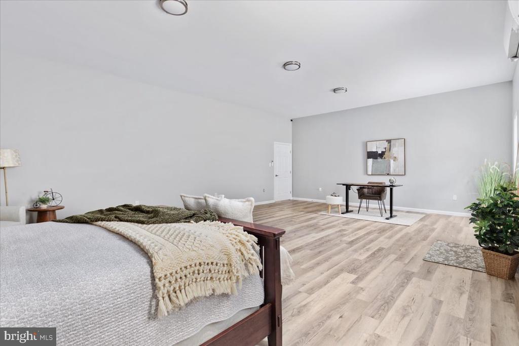 5331 MERRY OAKS RD, THE PLAINS, Virginia, 3 Bedrooms Bedrooms, ,2 BathroomsBathrooms,Residential,5331 MERRY OAKS RD,VAFQ2020964 MLS # VAFQ2020964