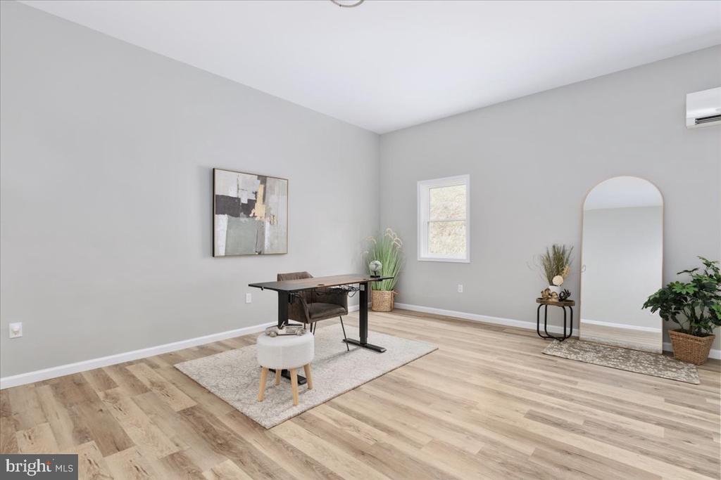 5331 MERRY OAKS RD, THE PLAINS, Virginia, 3 Bedrooms Bedrooms, ,2 BathroomsBathrooms,Residential,5331 MERRY OAKS RD,VAFQ2020964 MLS # VAFQ2020964