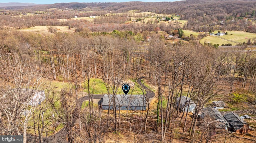 5331 MERRY OAKS RD, THE PLAINS, Virginia, 3 Bedrooms Bedrooms, ,2 BathroomsBathrooms,Residential,5331 MERRY OAKS RD,VAFQ2020964 MLS # VAFQ2020964