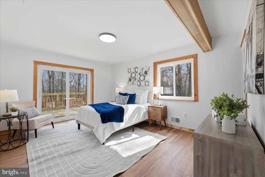 9844 TIMBER HTS, MARSHALL, Virginia, 4 Bedrooms Bedrooms, ,4 BathroomsBathrooms,Residential,9844 TIMBER HTS,VAFQ2020572 MLS # VAFQ2020572