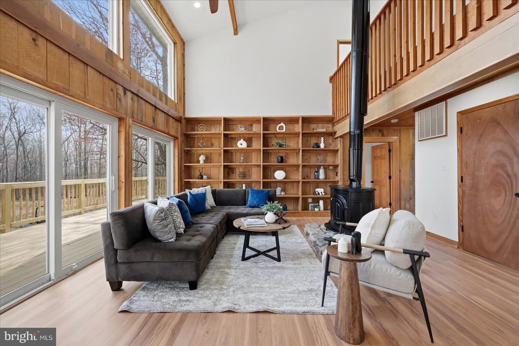 9844 TIMBER HTS, MARSHALL, Virginia, 4 Bedrooms Bedrooms, ,4 BathroomsBathrooms,Residential,9844 TIMBER HTS,VAFQ2020572 MLS # VAFQ2020572