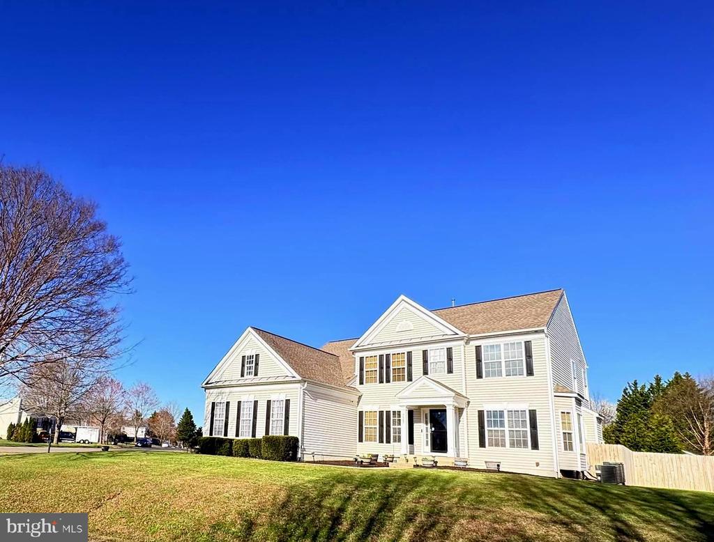 7507 KATIE DR, FREDERICKSBURG, Virginia 22407, 5 Bedrooms Bedrooms, ,4 BathroomsBathrooms,Residential,7507 KATIE DR,VASP2040220 MLS # VASP2040220