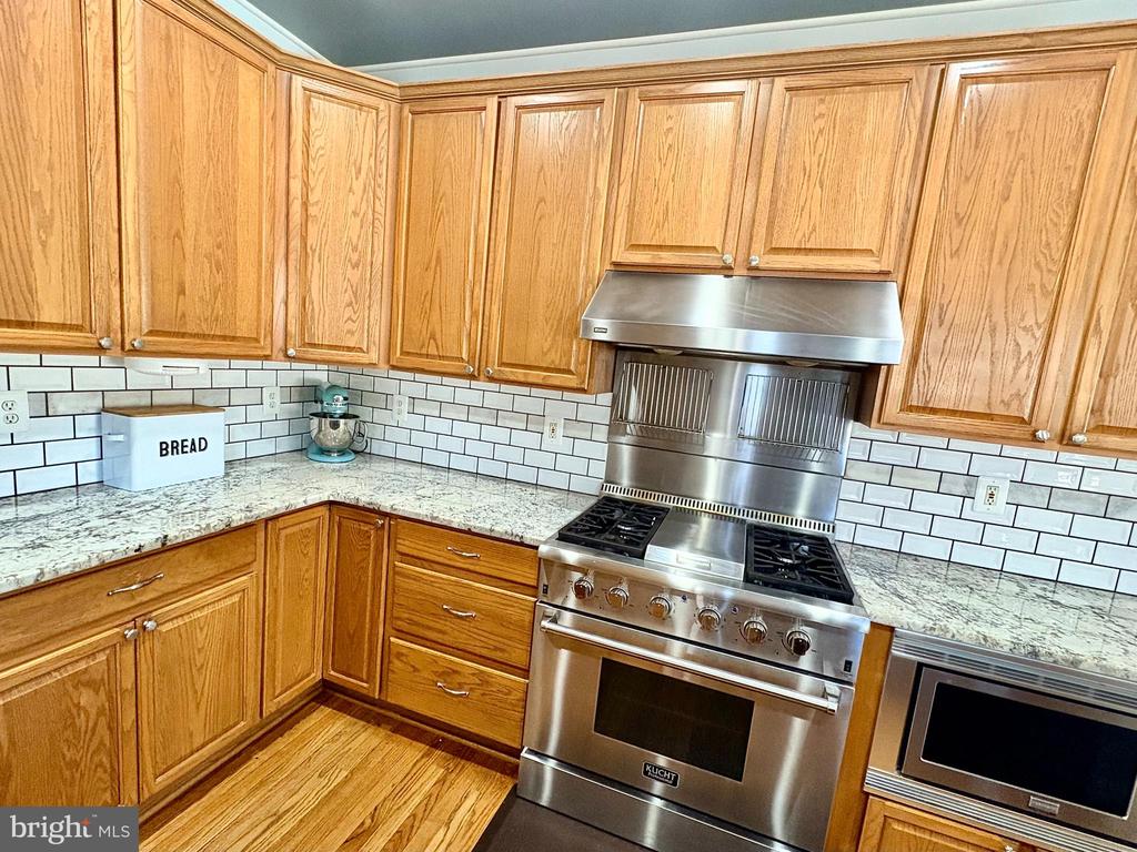 7507 KATIE DR, FREDERICKSBURG, Virginia 22407, 5 Bedrooms Bedrooms, ,4 BathroomsBathrooms,Residential,7507 KATIE DR,VASP2040220 MLS # VASP2040220