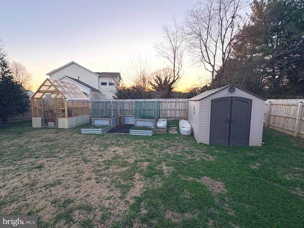 7507 KATIE DR, FREDERICKSBURG, Virginia 22407, 5 Bedrooms Bedrooms, ,4 BathroomsBathrooms,Residential,7507 KATIE DR,VASP2040220 MLS # VASP2040220